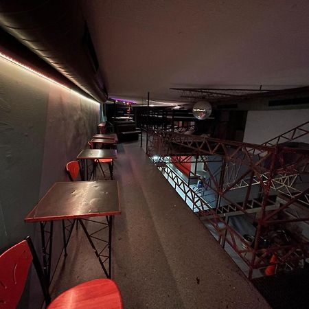 Вилла The Bachelor Bar - Bunker | Private Club Будапешт Экстерьер фото